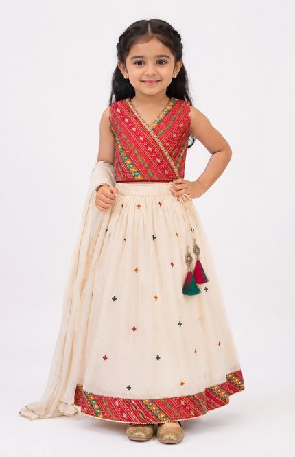 Elegant Kids Ethnic Lehenga Set with Embroidered Blouse & Dupatta