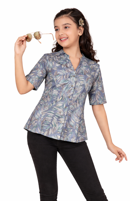 Infeel Kids' Modern Leaf Motif Casual Top – Slate and Sage Pattern