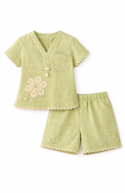 Girls' Sage Green Linen-Blend Short Set with Scalloped Edges and Floral Appliqué