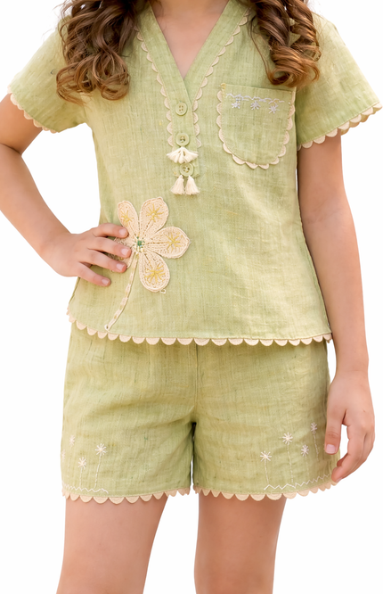 Girls' Sage Green Linen-Blend Short Set with Scalloped Edges and Floral Appliqué